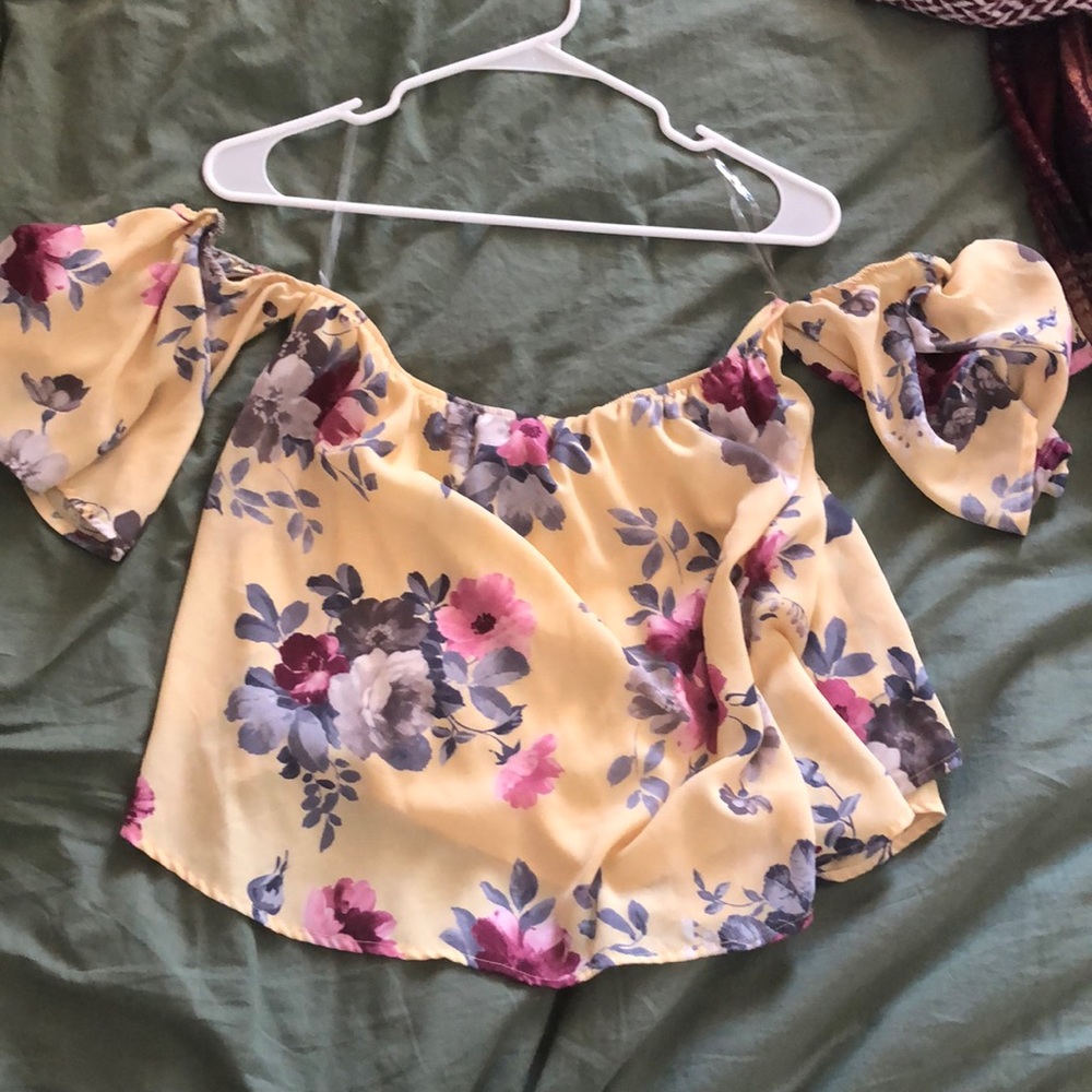 Off shoulder yellow top